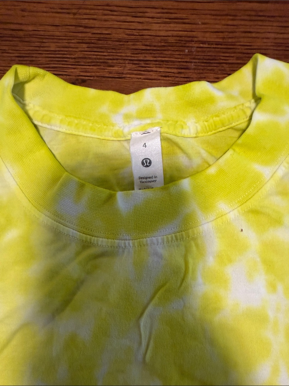 lululemon athletica Women’s Neon Yellow Tie-Dye Crop Top